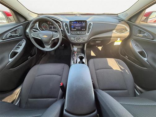 2024 Chevrolet Malibu FWD RS