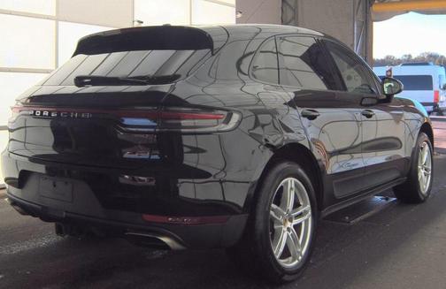 2020 Porsche Macan Base
