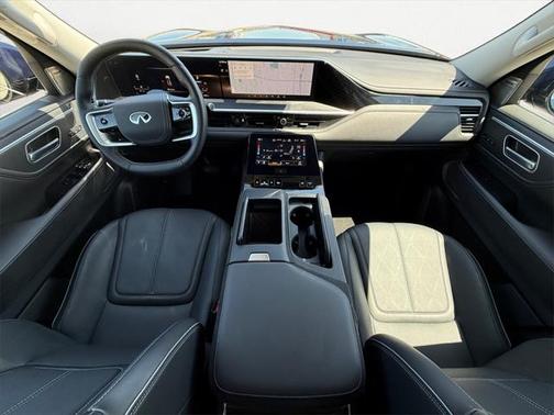 2025 INFINITI QX80 SENSORY AWD