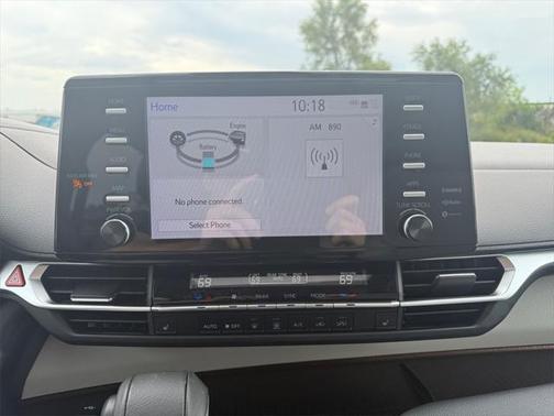2024 Toyota Sienna XLE 8 Passenger
