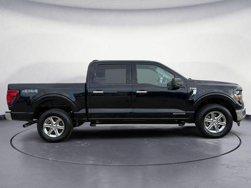 AGATE BLACK METALLIC 2024 Ford F-150 XLT