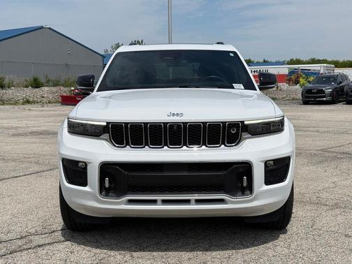 Bright White Clearcoat 2021 Jeep Grand Cherokee L Overland