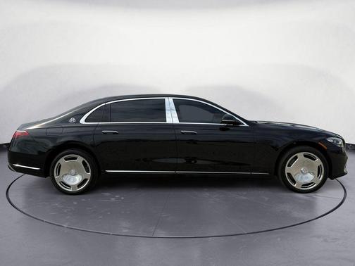 Black 2024 Mercedes-Benz Maybach S 580 4MATIC