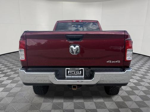 Delmonico Red Pearlcoat 2019 RAM 2500 Tradesman Crew Cab 4x4 8' Box
