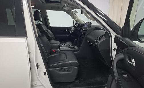 Moonstone White 2024 INFINITI QX80 Luxe