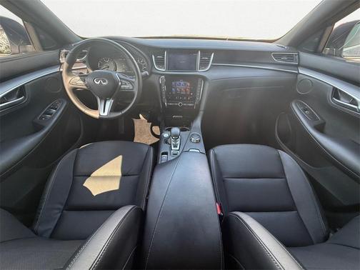 2023 INFINITI QX55 LUXE