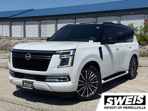 Everest White Pearl Tricoat/Super Black 2025 Nissan Armada Platinum Reserve 4WD