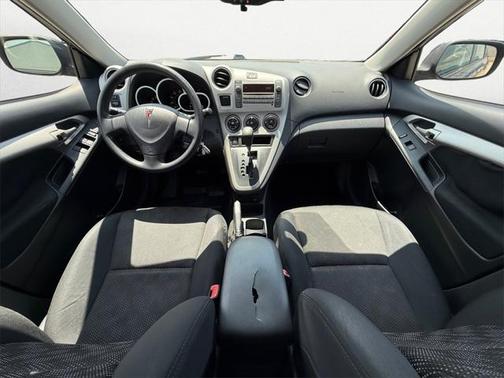 2009 Pontiac Vibe Base