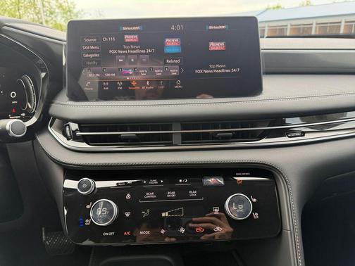 Grand Blue 2025 INFINITI QX60 Luxe