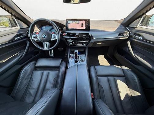 2022 BMW M5 Competition
