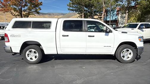2019 RAM 1500 Tradesman Crew Cab 4x4 64' Box