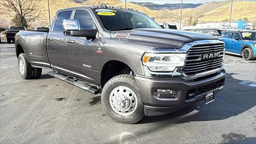 2024 RAM 3500 Laramie Crew Cab 4x4 8 Box
