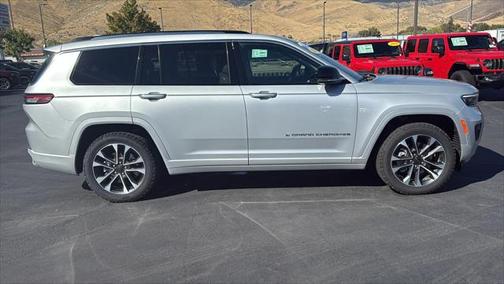 2021 Jeep Grand Cherokee L Overland 4x4