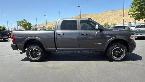 2022 RAM 2500 Laramie Crew Cab 4x4 64' Box
