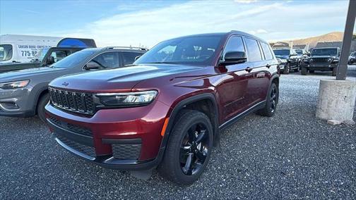 2023 Jeep Grand Cherokee L Altitude 4x4