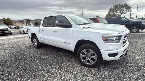 2019 RAM 1500 Big Horn/Lone Star Crew Cab 4x4 57' Box