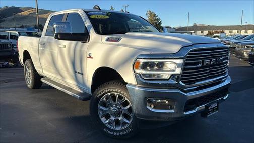 2023 RAM 3500 Laramie Crew Cab 4x4 64' Box