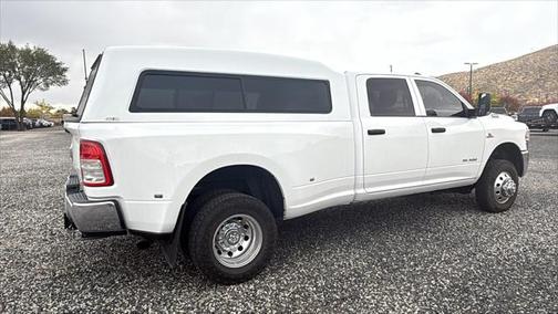 2019 RAM 3500 Tradesman Crew Cab 4x4 8 Box