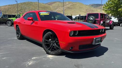 2016 Dodge Challenger SXT