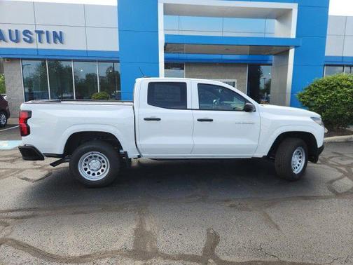 2025 Chevrolet Colorado WT