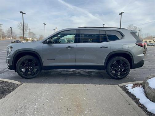 2026 GMC Acadia Elevation AWD