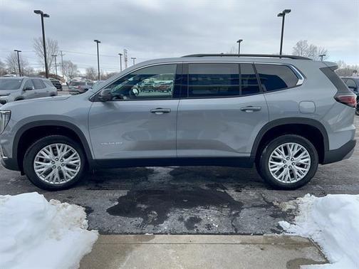 2026 GMC Acadia Elevation FWD