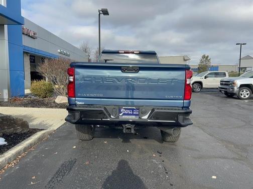 2026 Chevrolet Silverado 2500 Custom