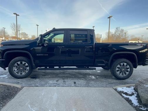 2026 Chevrolet Silverado 2500 Custom