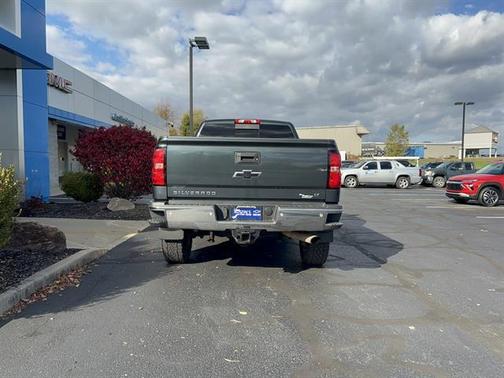 2017 Chevrolet Silverado 2500 LT