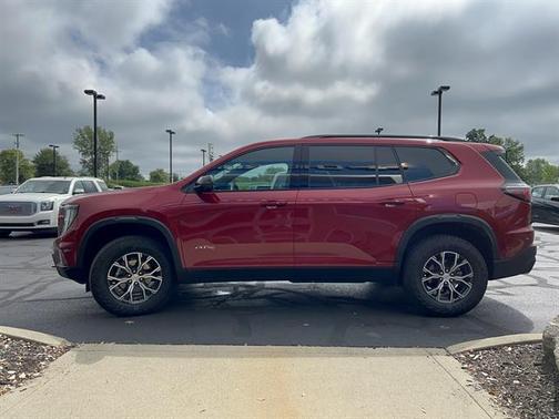 2024 GMC Acadia AWD AT4