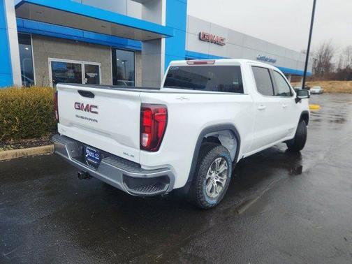 2025 GMC Sierra 1500 SLE