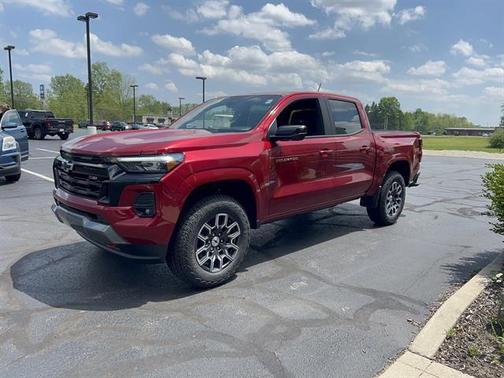 Radiant Red Tintcoat 2026 Chevrolet Colorado Z71