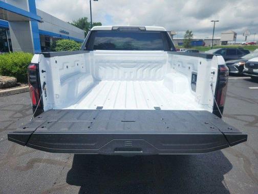 2026 GMC Sierra EV Extended Range Elevation