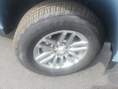 2025 Chevrolet Colorado WT