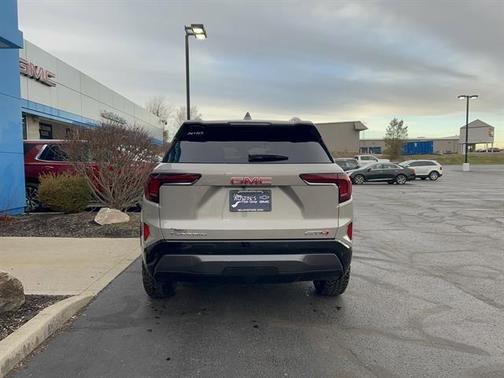 2026 GMC Terrain AWD AT4