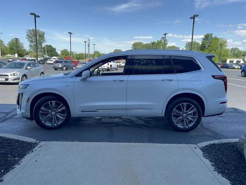 Crystal White Tricoat 2024 Cadillac XT6 Premium Luxury AWD