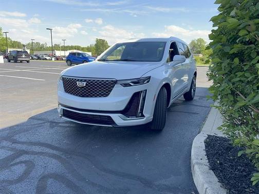 Crystal White Tricoat 2024 Cadillac XT6 Premium Luxury AWD
