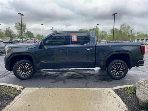 Dark Sky Metallic 2022 GMC Sierra 1500 AT4