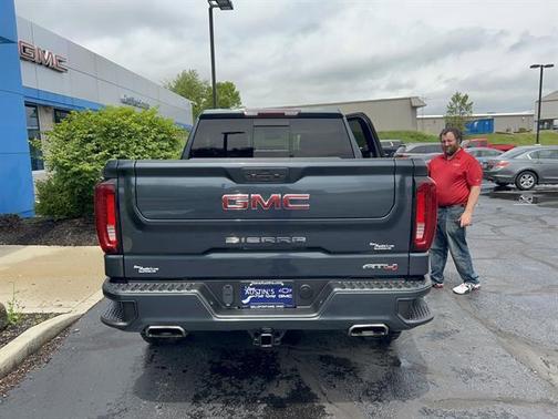 Dark Sky Metallic 2022 GMC Sierra 1500 AT4