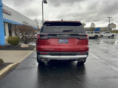 2026 GMC Acadia Denali