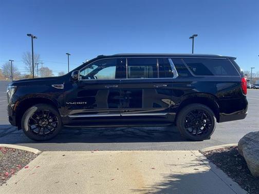 2026 GMC Yukon XL 4WD Elevation