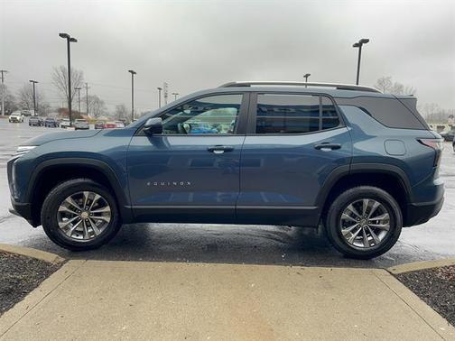 2025 Chevrolet Equinox 1LT