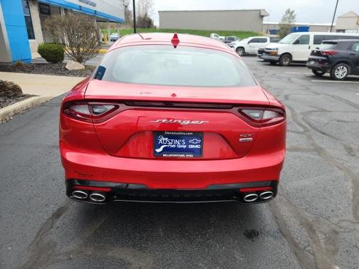 2019 Kia Stinger GT2
