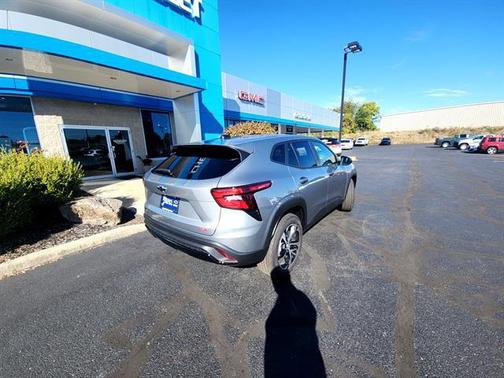 2026 Chevrolet Trax FWD 1RS