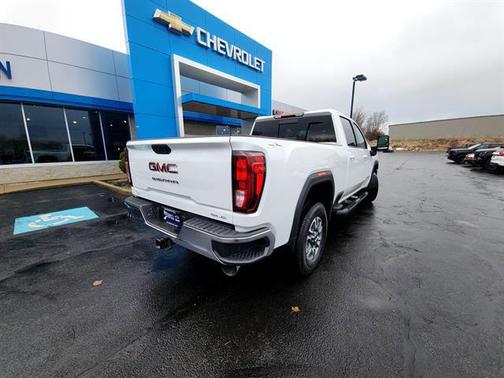 2022 GMC Sierra 2500 SLE