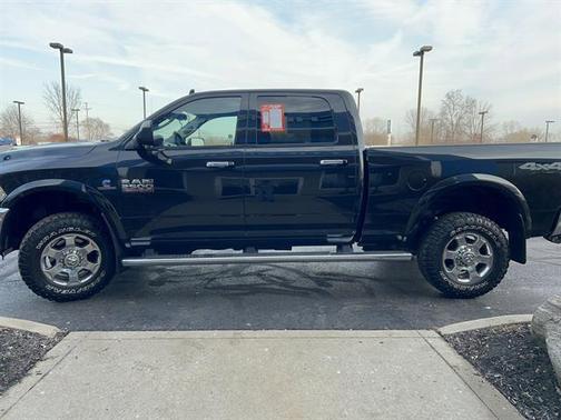 2018 RAM 2500 Big Horn Crew Cab 4x4 6'4' Box