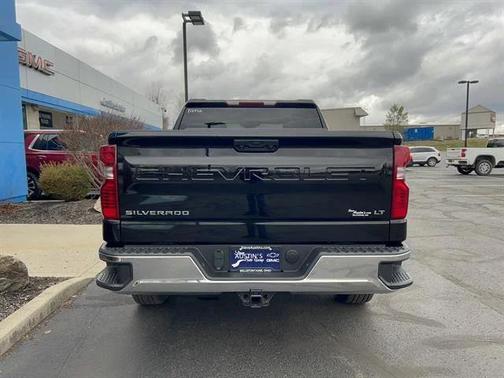 Black 2022 Chevrolet Silverado 1500 LT