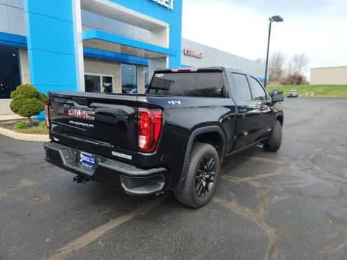 2023 GMC Sierra 1500 Elevation