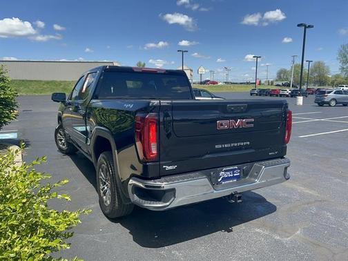 Onyx Black 2026 GMC Sierra 1500 SLT