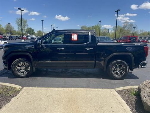 Onyx Black 2026 GMC Sierra 1500 SLT